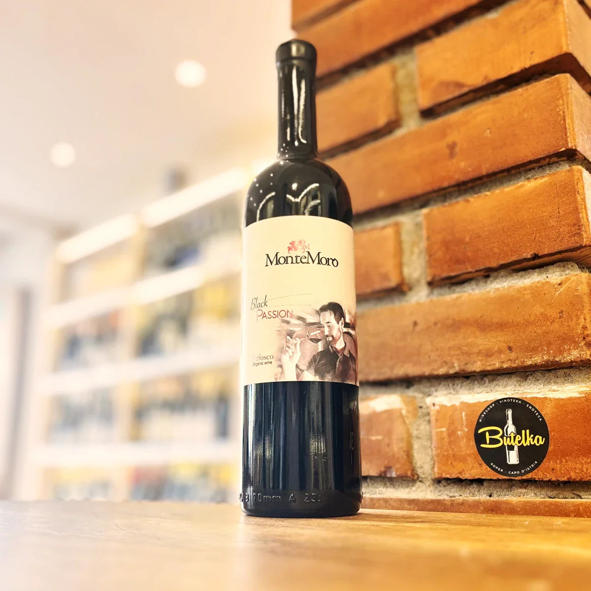 Montemoro, Black Passion, Primorska, Slovenija, 2016, 750ml